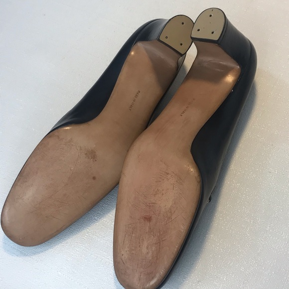 Salvatore Ferragamo leather heel pumps, shoes high end name brand - Picture 11 of 17